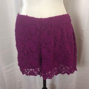 Free People Fuchsia Lace Shorts w/scalloped detail